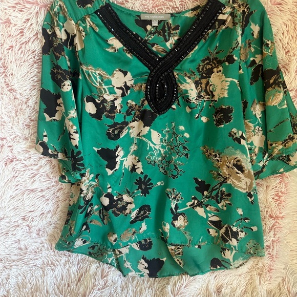 NY Collection Tops - NY Collection Green Graphic 3/4 Sleeve Blouse